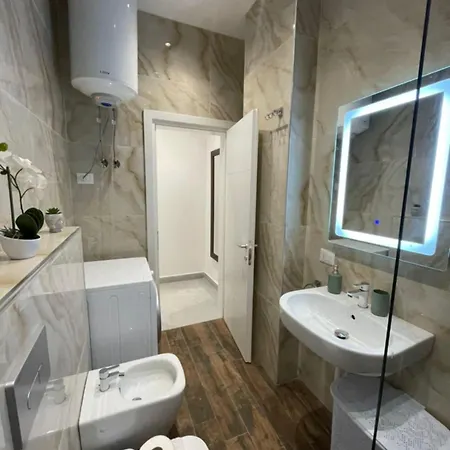 Relaxed Comfort Nr1 K07 * Golem (Tirana)
